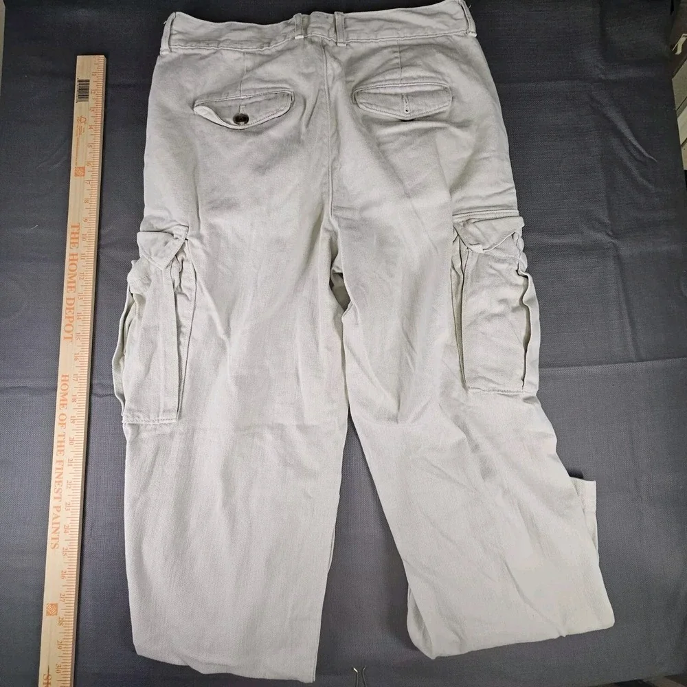 Banana‎ Republic Lou Ultra High Rise Cream Cargo Pants Women's Size  30/10
